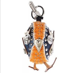 ‼️Authentic Burberry collectable‼️ NWT cashmere leather bird key chain charm